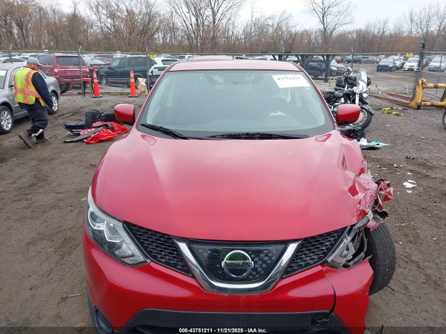 JN1BJ1CP3JW156751 Nissan Rogue Sport S