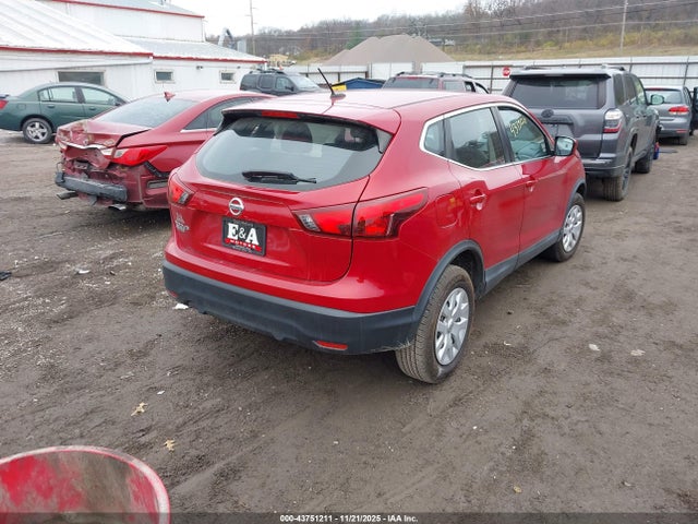 JN1BJ1CP3JW156751 Nissan Rogue Sport S
