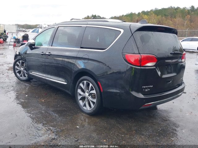 2017 CHRYSLER PACIFICA 2C4RC1GG6HR703515 Photo 2