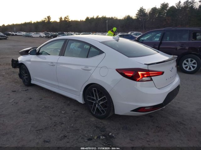 2019 HYUNDAI ELANTRA KMHD04LB6KU835954 Photo 2