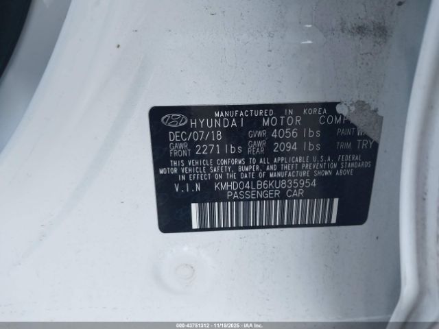 2019 HYUNDAI ELANTRA KMHD04LB6KU835954 Photo 8