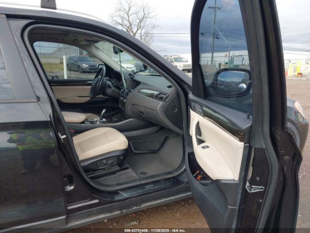 2014 BMW X3 5UXWX9C51E0D17506 Photo 4