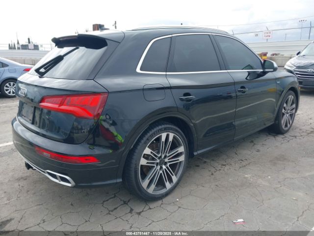 2018 AUDI SQ5 WA1C4AFY4J2107458 Photo 3