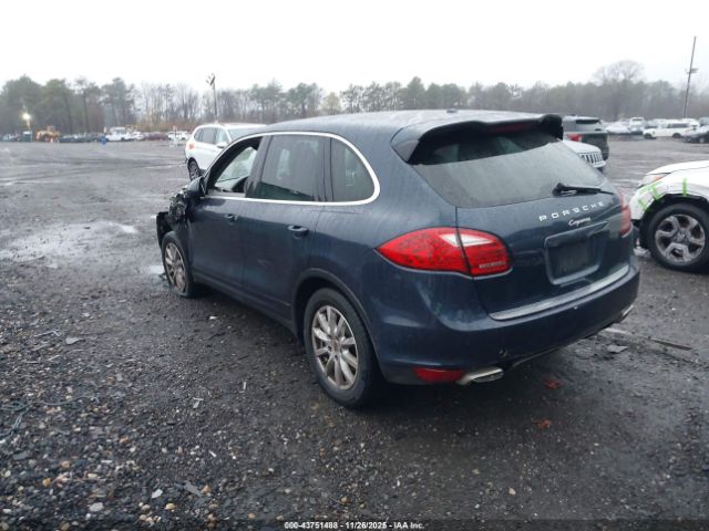 2014 PORSCHE CAYENNE WP1AA2A29ELA02024 Photo 2