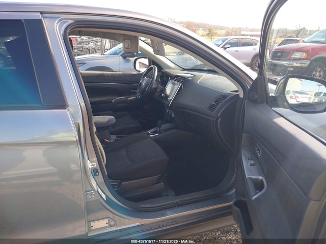 2021 MITSUBISHI OUTLANDER SPORT JA4APVAU1MU013282 Photo 4