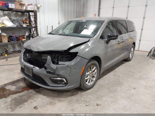 2025 CHRYSLER PACIFICA 2C4RC1BG9SR554791 Photo 1
