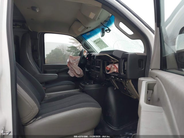 1GCWGAFG5J1904759 Chevrolet Express 2500 Work Van