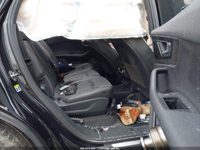 2017 AUDI Q7 WA1LAAF74HD016253 Photo 7
