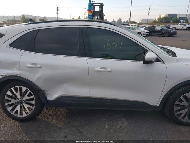 Ford Escape Titanium Hybrid 2020 1FMCU0DZ4LUC04268 Image 13
