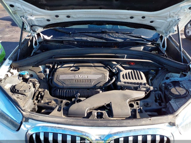 WBXJG9C01N5V05512 BMW X1 Xdrive28i