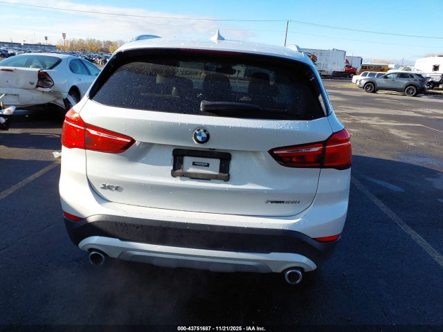 WBXJG9C01N5V05512 BMW X1 Xdrive28i