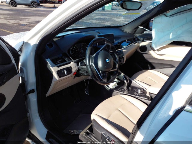 WBXJG9C01N5V05512 BMW X1 Xdrive28i