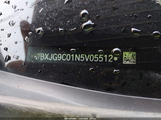 WBXJG9C01N5V05512 BMW X1 Xdrive28i