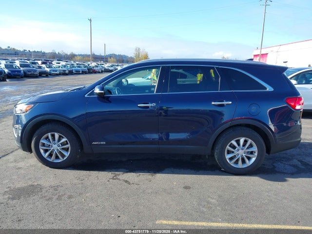 5XYPGDA56GG147598 KIA Sorento 3.3l Lx