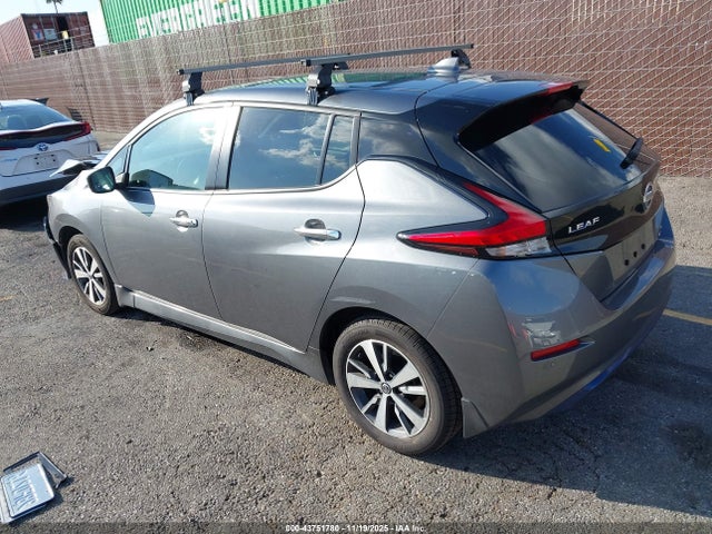 Nissan Leaf 2022 1N4BZ1BV4NC559981 Image 3