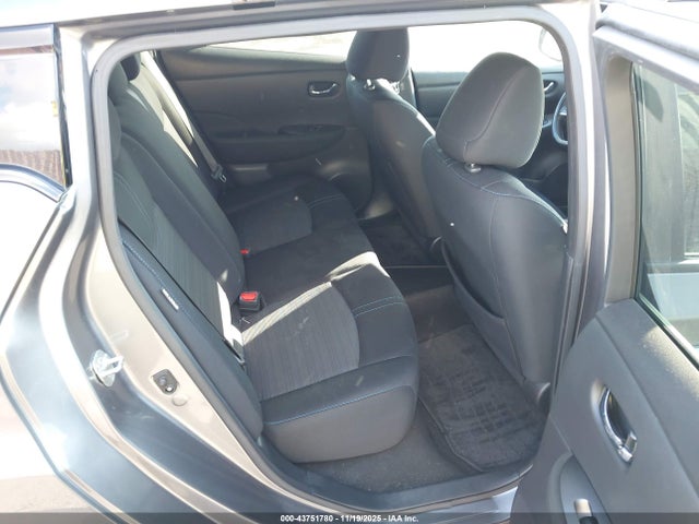 Nissan Leaf 2022 1N4BZ1BV4NC559981 Image 8
