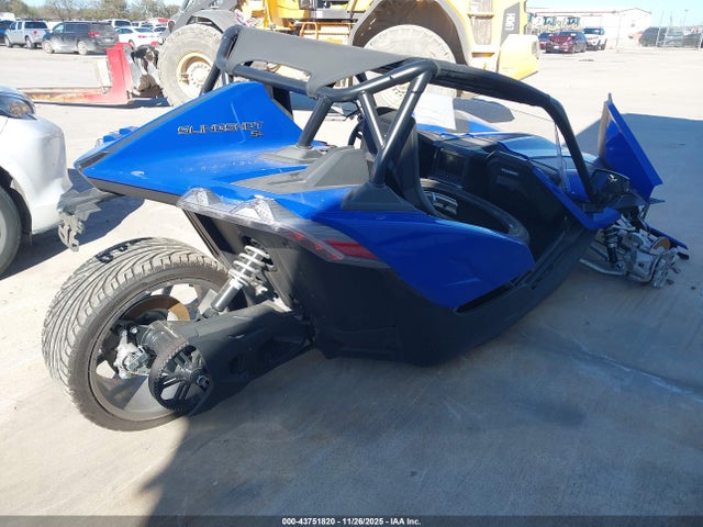 2023 POLARIS SLINGSHOT 57XAAPGD8P8157958 Photo 3