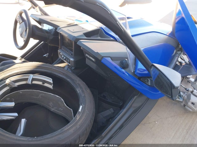 2023 POLARIS SLINGSHOT 57XAAPGD8P8157958 Photo 4