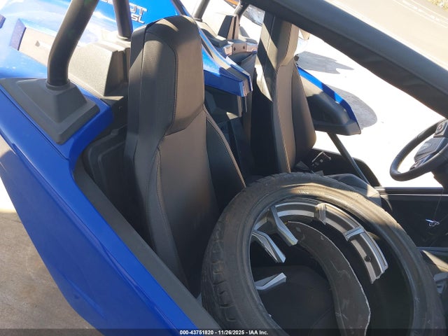 2023 POLARIS SLINGSHOT 57XAAPGD8P8157958 Photo 7