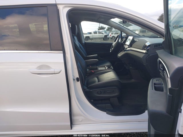 Honda Odyssey Touring 2025 5FNRL6H81SB031581 Image 5