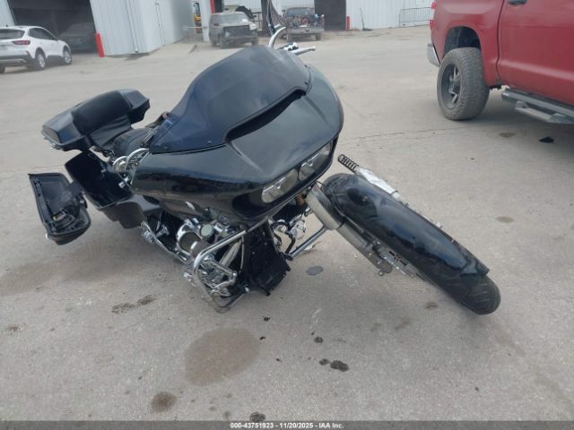 2017 HARLEY-DAVIDSON FLTRXS 1HD1KTC14HB688717