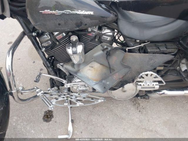 2017 HARLEY-DAVIDSON FLTRXS 1HD1KTC14HB688717 Photo 8