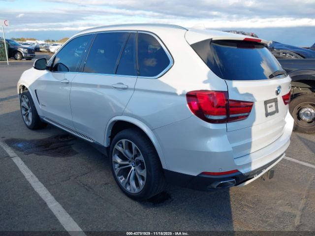 2018 BMW X5 5UXKS4C50J0Y18166 Photo 2
