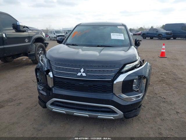 Продажа на аукционе авто 2022 Mitsubishi Outlander, vin: JA4J4UA89NZ031703, номер лота: 43751961