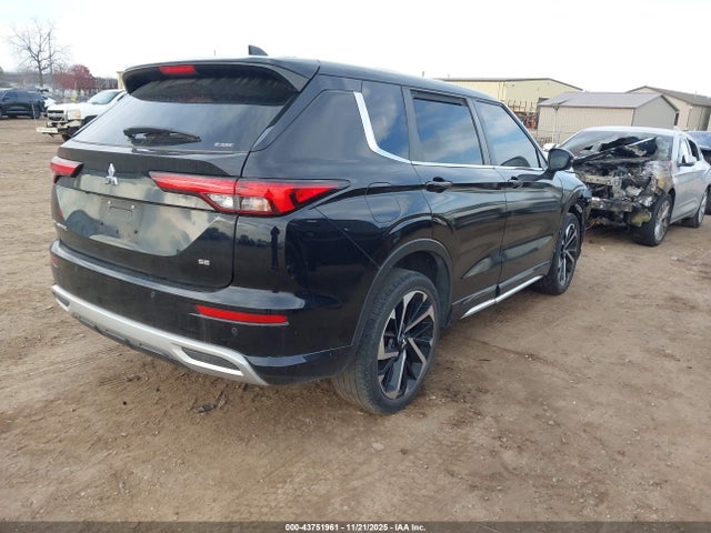 Продажа на аукционе авто 2022 Mitsubishi Outlander, vin: JA4J4UA89NZ031703, номер лота: 43751961