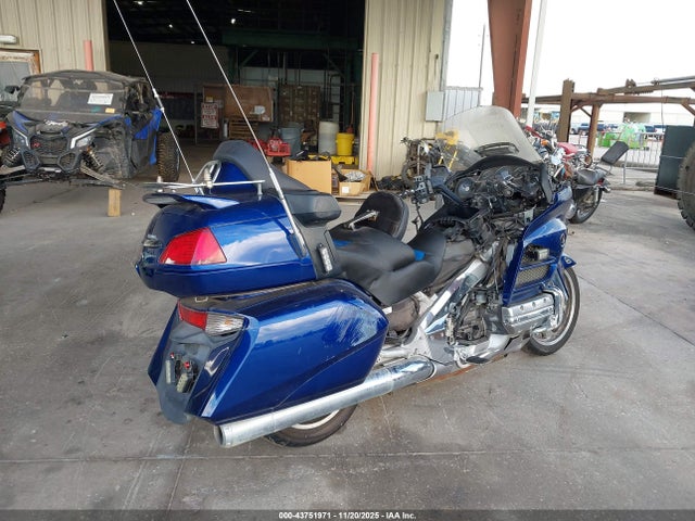 2014 HONDA GL1800 JH2SC68L2EK200141 Photo 3