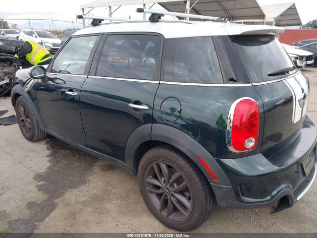2011 MINI COOPER S COUNTRYMAN WMWZC3C55BWM25525 Photo 2