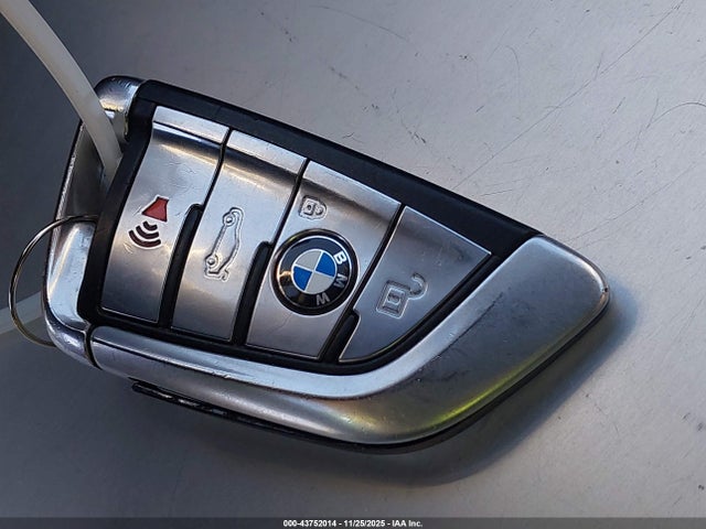 Продажа на аукционе авто 2018 Bmw 740i, vin: WBA7E2C54JG742961, номер лота: 43752014