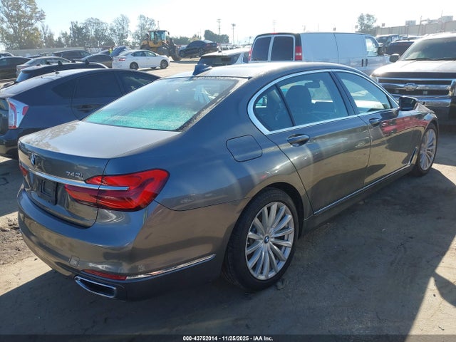 Продажа на аукционе авто 2018 Bmw 740i, vin: WBA7E2C54JG742961, номер лота: 43752014