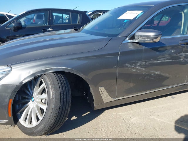 Продажа на аукционе авто 2018 Bmw 740i, vin: WBA7E2C54JG742961, номер лота: 43752014