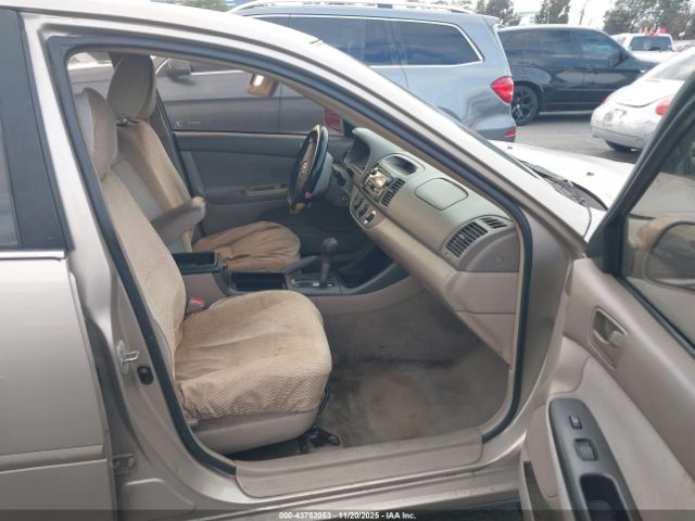 2004 TOYOTA CAMRY 4T1BE32K94U854215 Photo 4