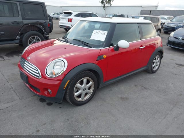 2009 MINI COOPER WMWMF33579TW79816 Photo 1
