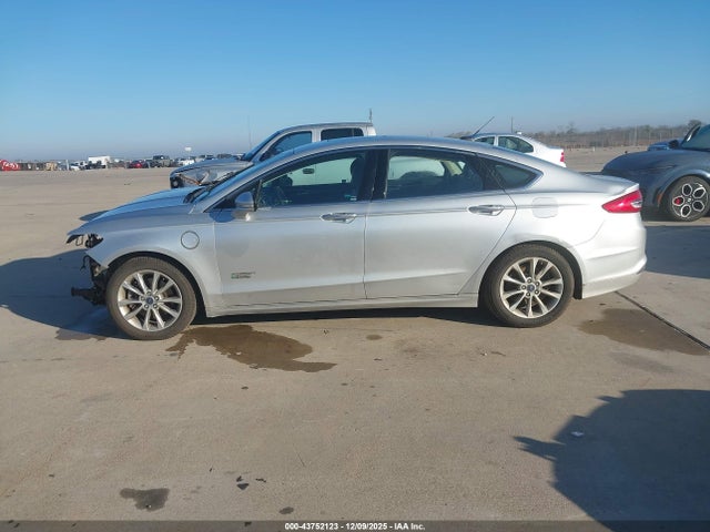 Ford Fusion Energi Se Luxury 2017 3FA6P0PU3HR105843 Image 15