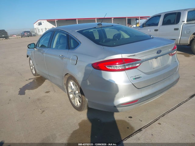 Ford Fusion Energi Se Luxury 2017 3FA6P0PU3HR105843 Image 3