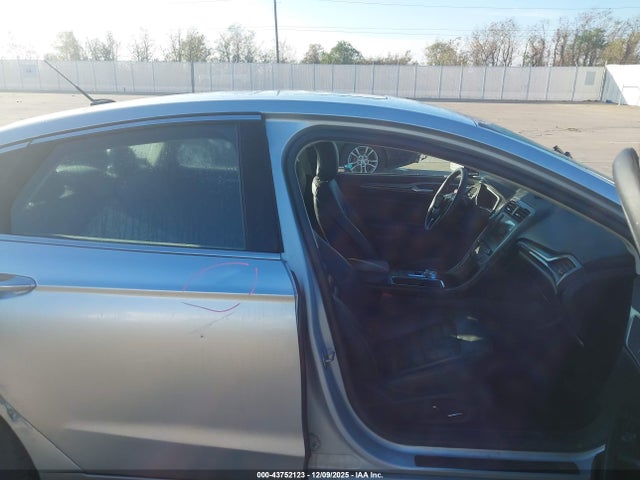 Ford Fusion Energi Se Luxury 2017 3FA6P0PU3HR105843 Image 5