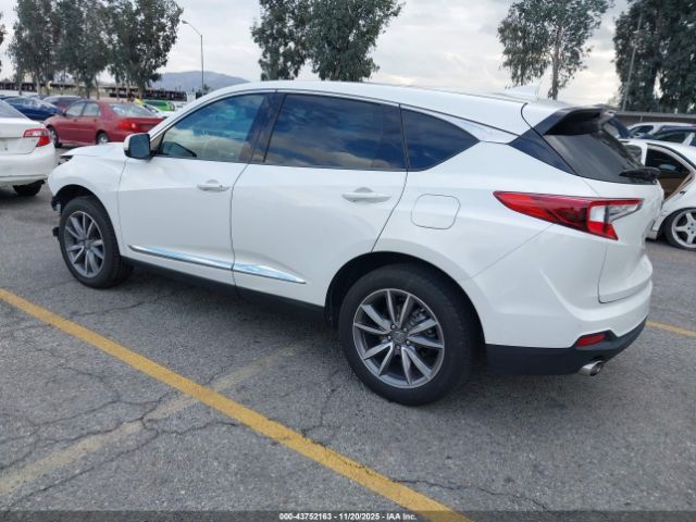 2020 ACURA RDX 5J8TC1H52LL019566 Photo 2