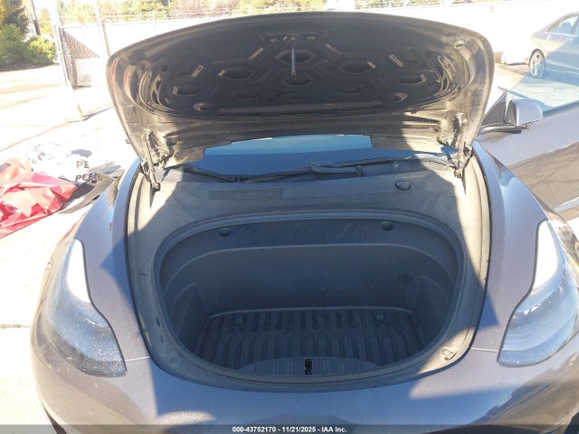 2021 TESLA MODEL 3 5YJ3E1EB5MF009217 Photo 9