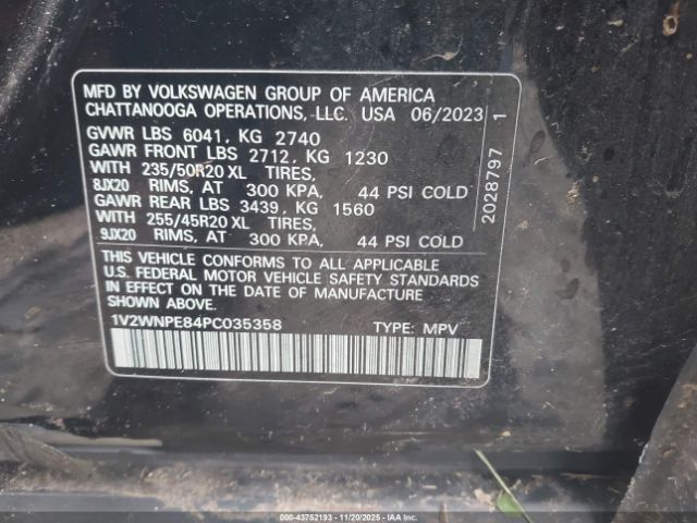 2023 VOLKSWAGEN ID.4 1V2WNPE84PC035358 Photo 8