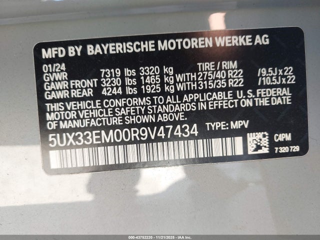 2024 BMW X7 5UX33EM00R9V47434 Photo 8