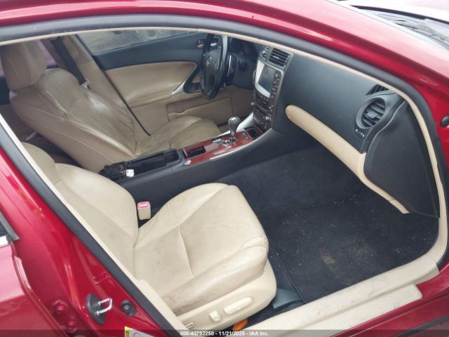 2008 LEXUS IS 250 JTHCK262285022946 Photo 4