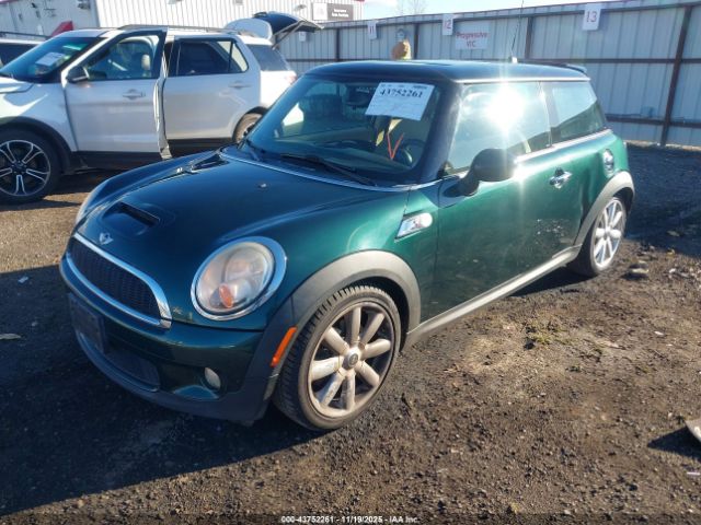 2008 MINI COOPER S WMWMF73528TV33586 Photo 1