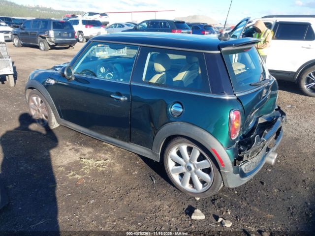 2008 MINI COOPER S WMWMF73528TV33586 Photo 2