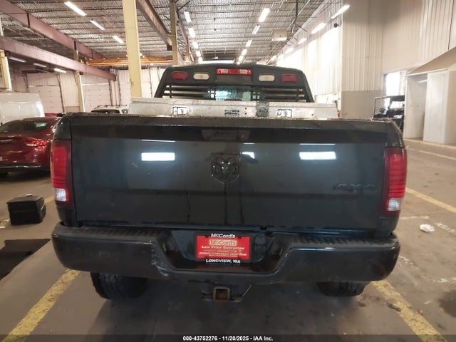 3C6UR5FL3JG142904 RAM 2500 Laramie 4x4 6&#039;4 Box
