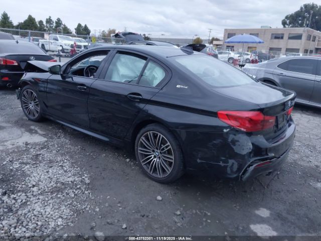 2019 BMW 530E WBAJA9C51KB388843 Photo 2