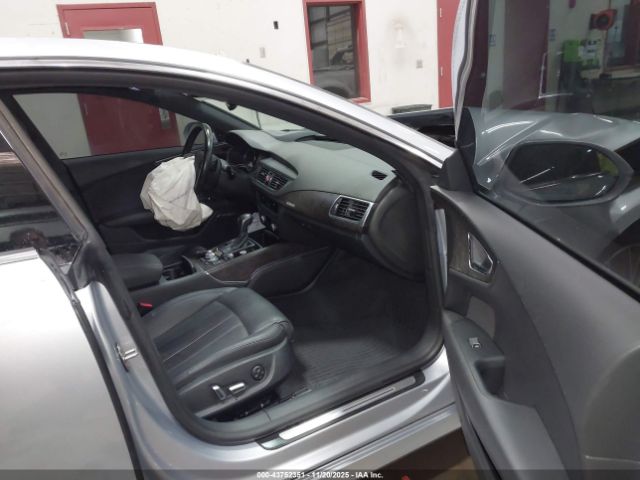2017 AUDI A7 WAU22AFC7HN021451 Photo 4