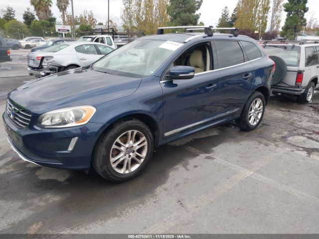 2015 VOLVO XC60 YV4612RK0F2650898 Photo 1